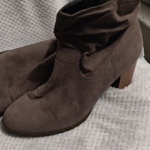 Style and Co heeled boots